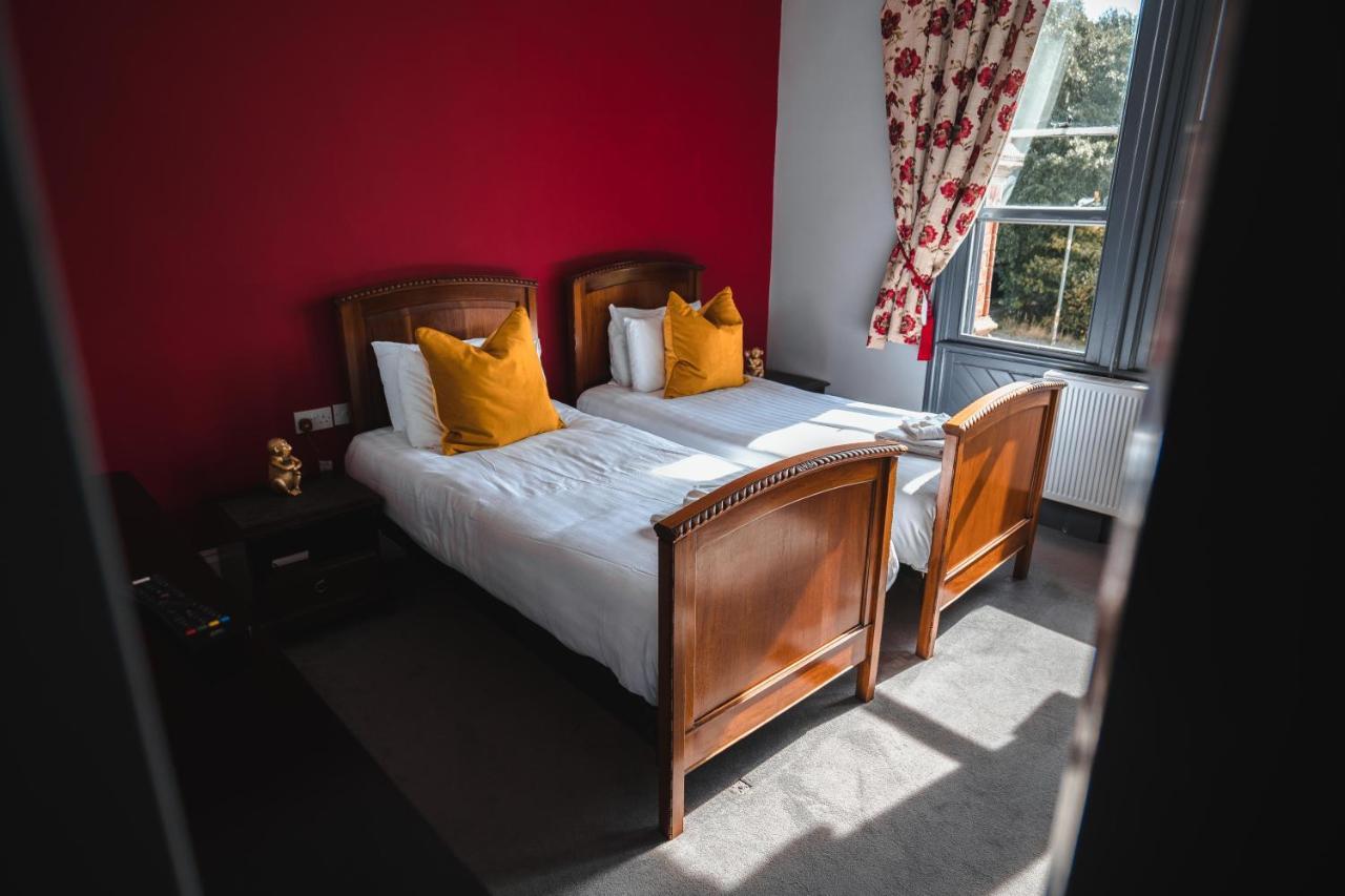 Hotel The Godwins à Lugwardine Extérieur photo
